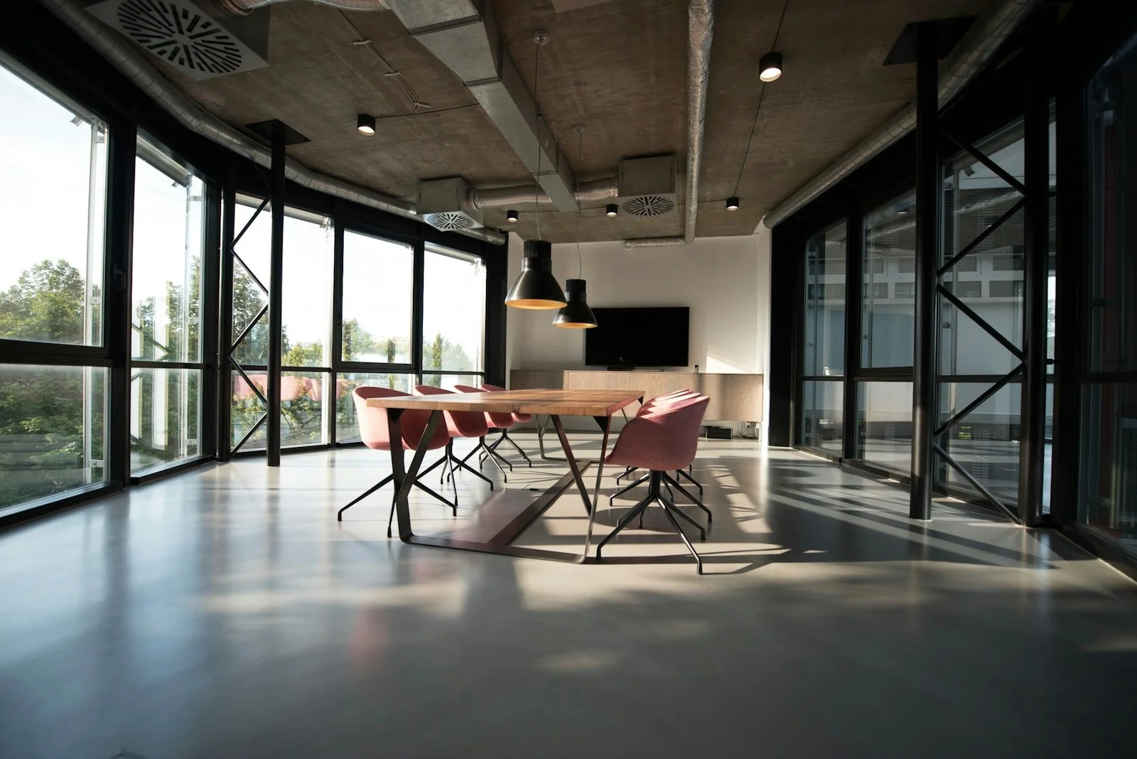 Flexible Commercial Unit